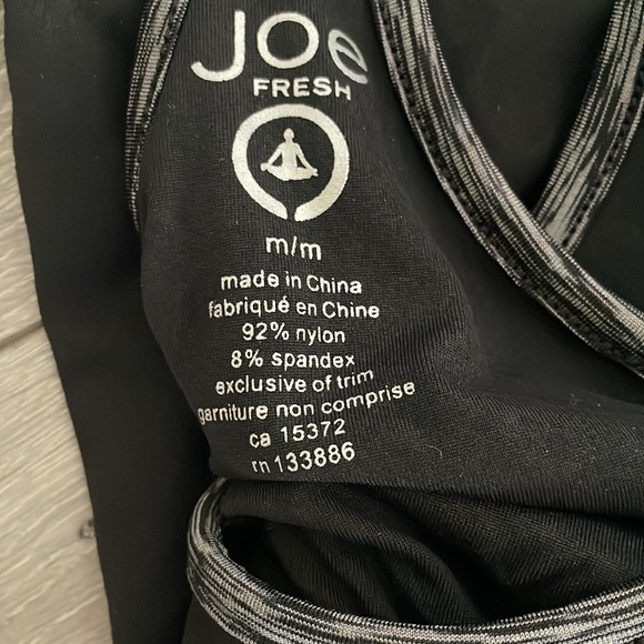 Joe Fresh Women’s Sports tank bundle - Picture 5 of 11